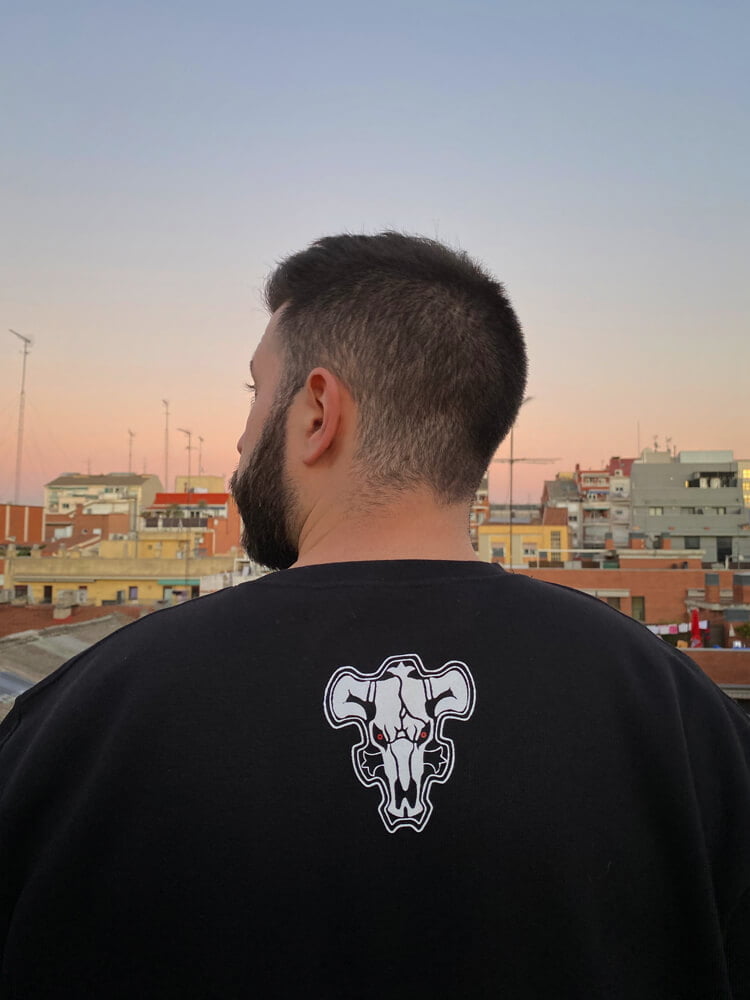 SWEATSHIRT CAPTAIN BLACK BULL