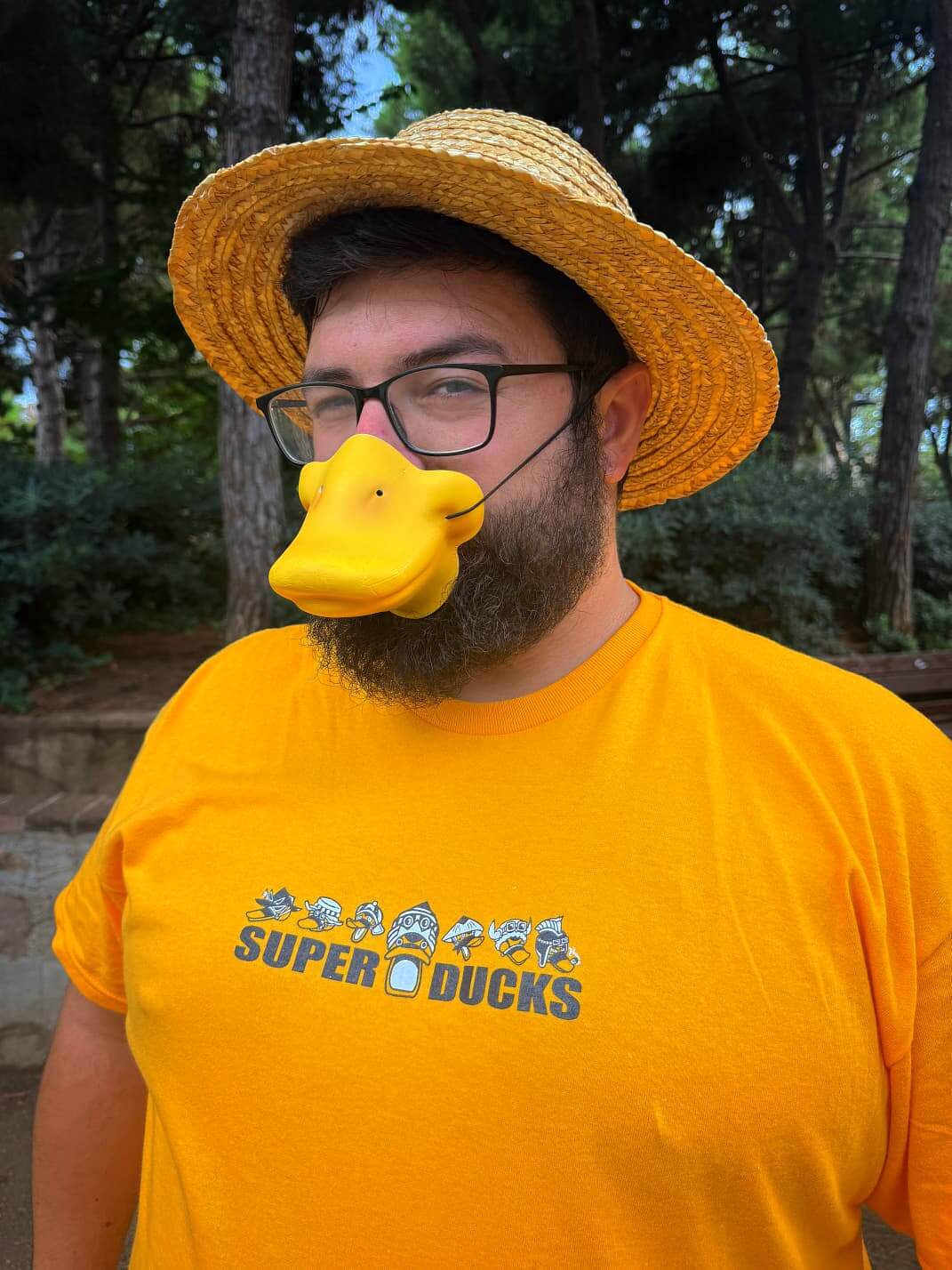 SUPER DUCKS T-SHIRT