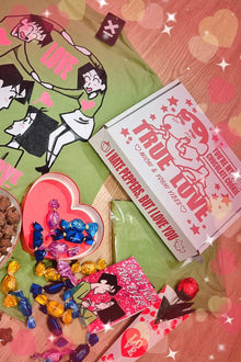 Lovely Couple anime pack detail - Nakama Clothing